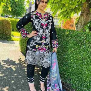 Luxury Lawn Embroidered Kameez With Flower Details